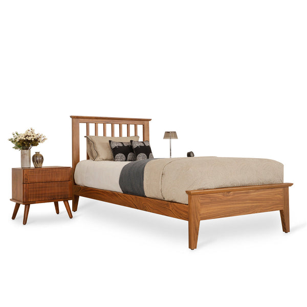 Gwely Teakwood Bed with Cream Color - Alankaram